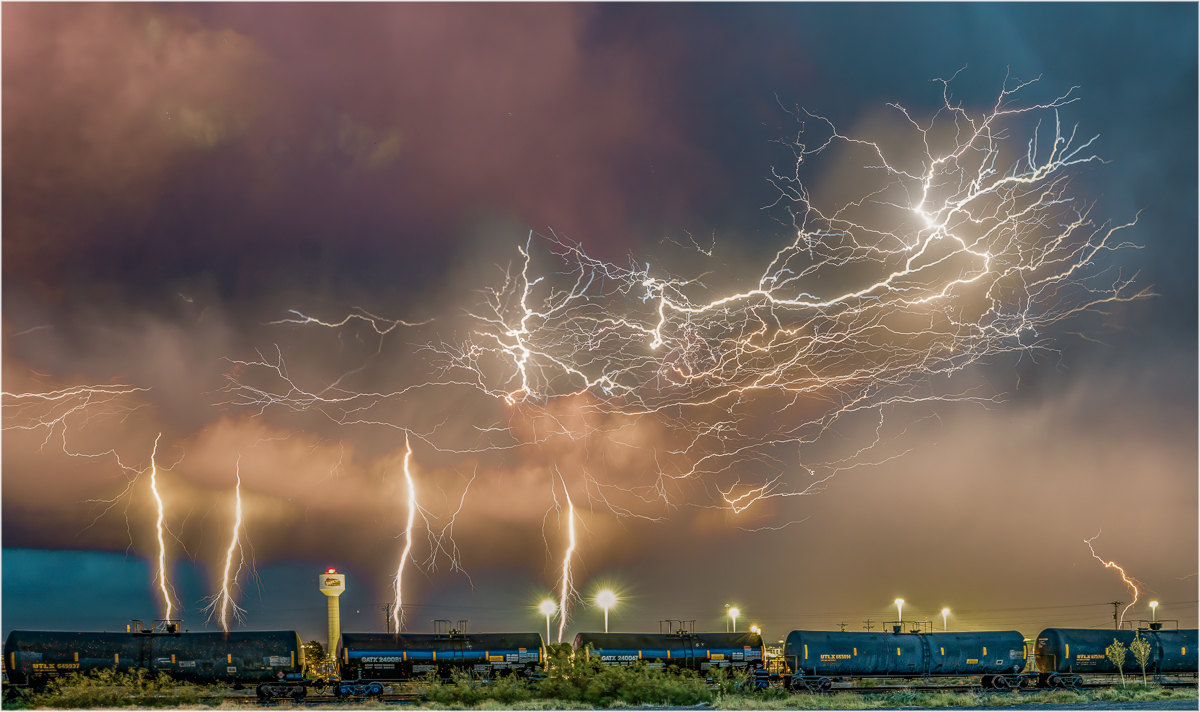 Lightning Show near Artesia New Mexico - 24 Minutes of Strikes